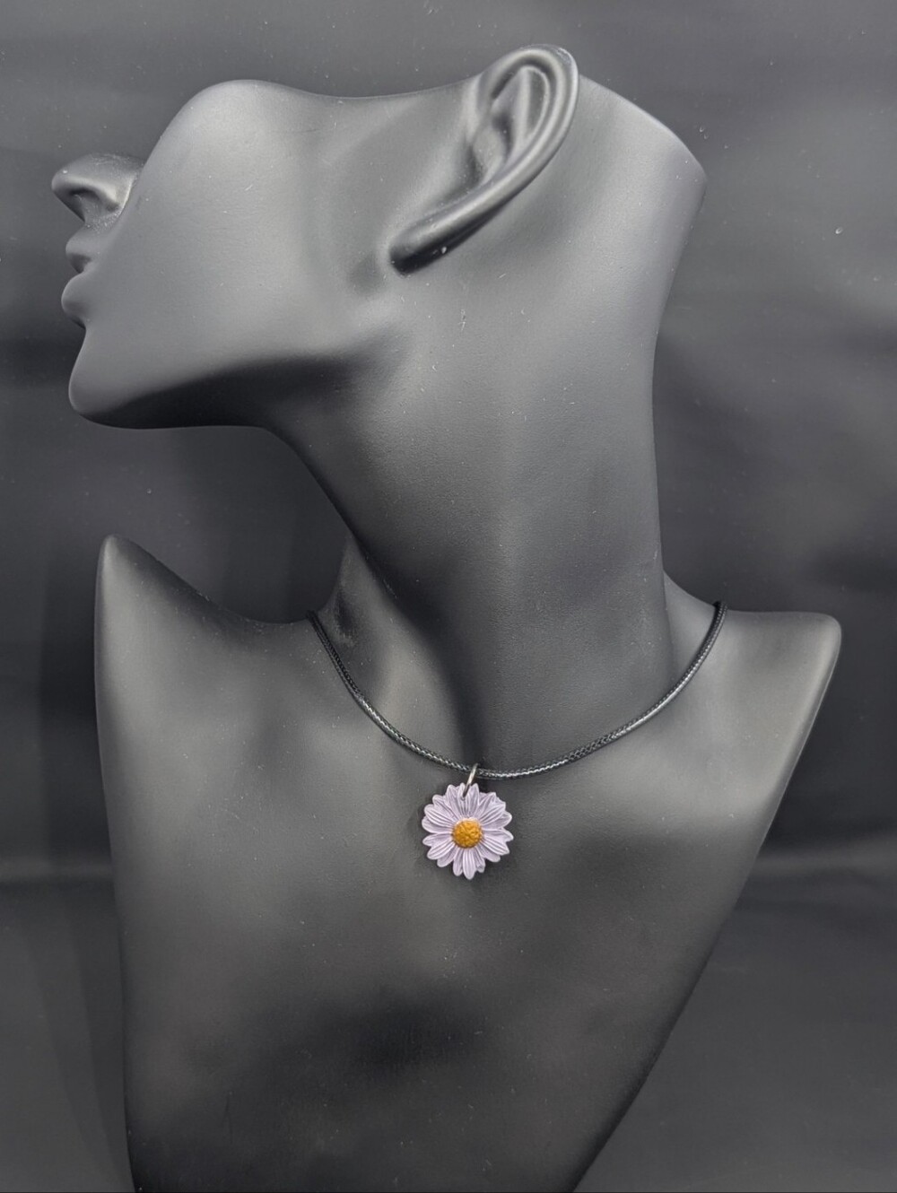 Lavender Daisy Pendant Necklace